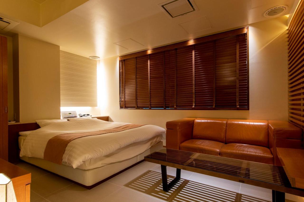 Hotel Aperto (Adults Only) Tokyo prefektur Exteriör bild